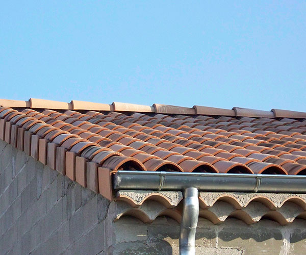 Entreprise de rénovation de toiture et d'exterieur à Frejus (83600)